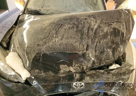 2020 Toyota Yaris L z USA, uszkodzony, nr VIN 3MYDLBYV2LY711618